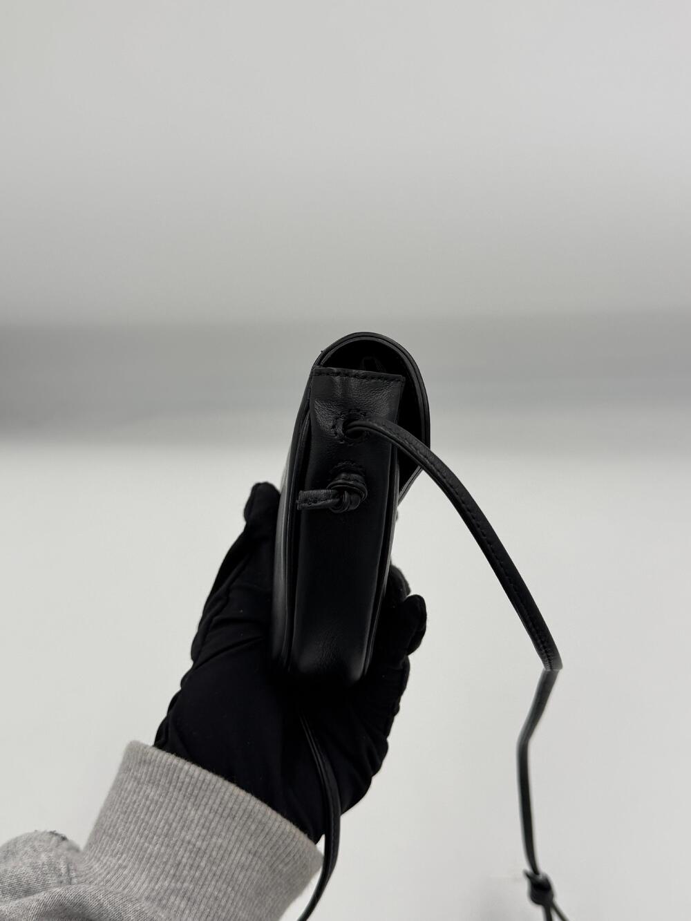 Celine Mini Triangle Pouch Shoulder - Picture 2 of 7